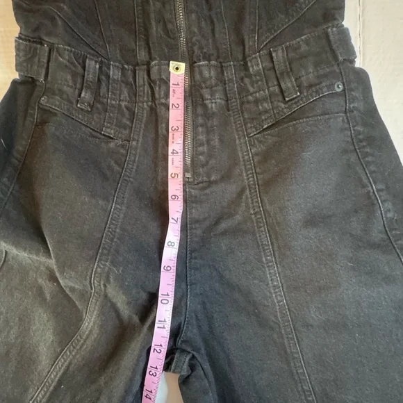 NWT Universal Thread Sleeveless Denim Jumpsuit Zip Front Coveralls Size 4 Black - Picture 10 of 15